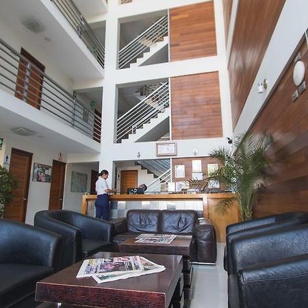 Hotel Boulevard Plaza Пукальпа Екстер'єр фото